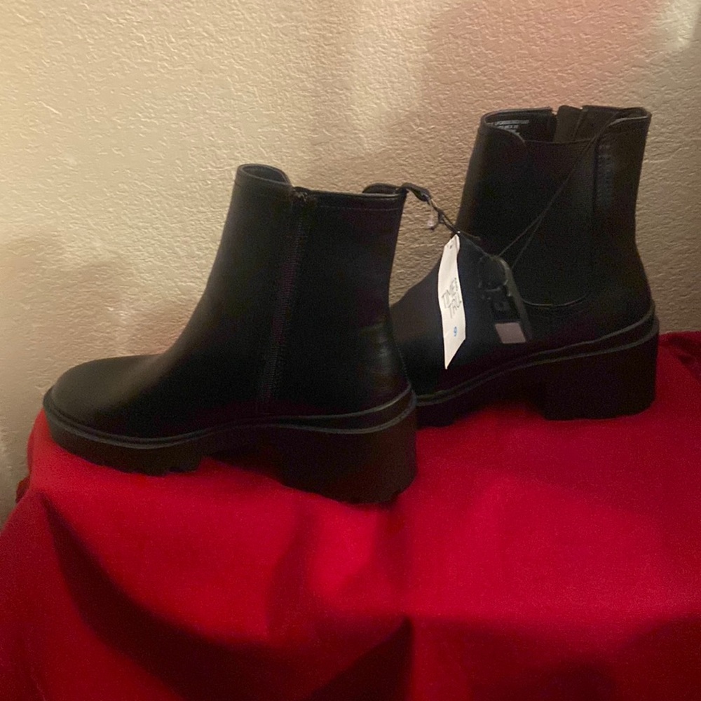Black boots